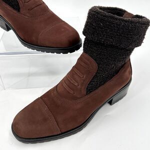 Poppies Granny Victorian Steampunk Low Heel Boots Brown Knit Suede Boots Sz 6.5